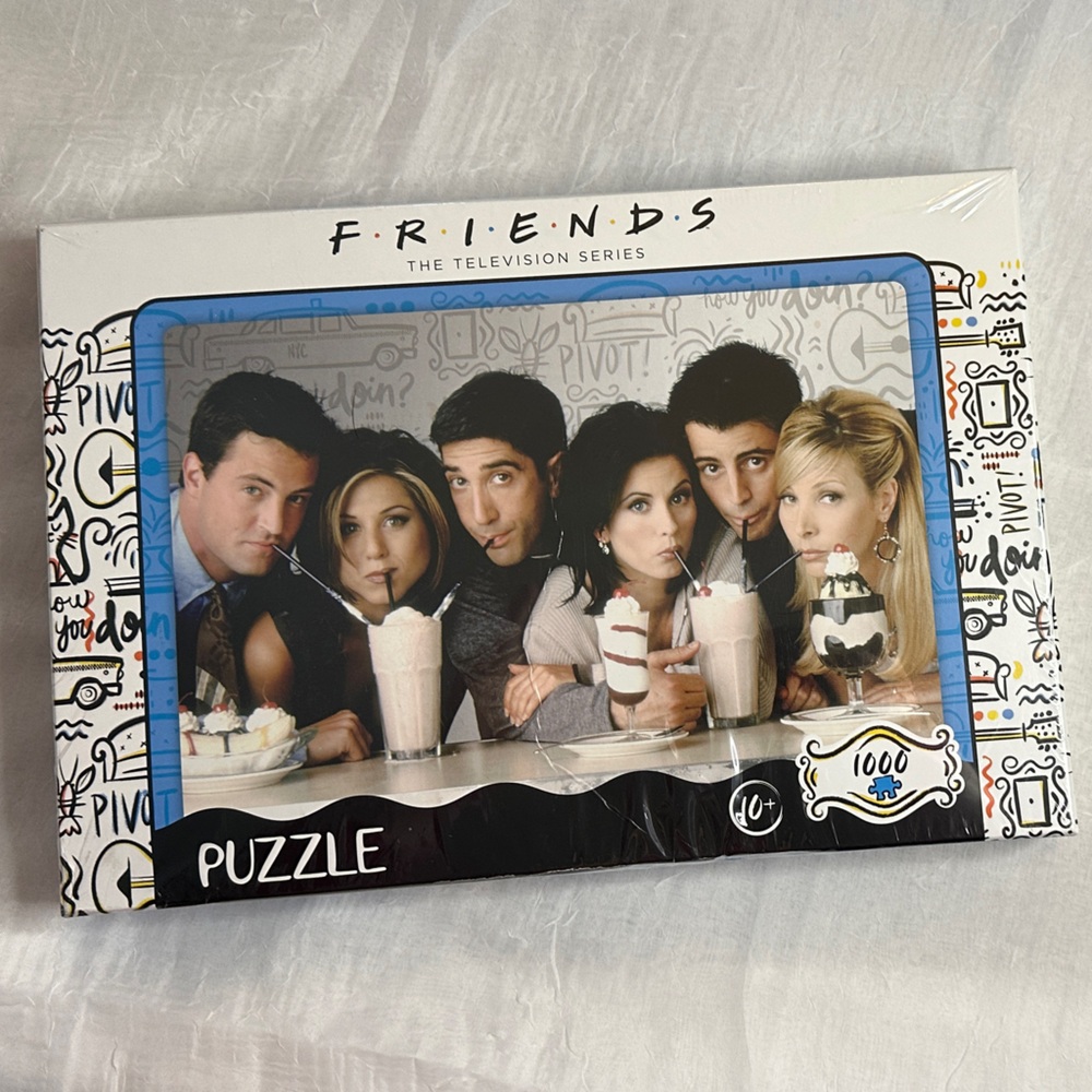 NEW! ✨ FRIENDS 1,000-Piece Puzzle UNOPENED